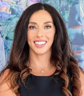 https://nyinjurylawyer911.com/wp-content/uploads/2024/10/Lisa-ad.jpg